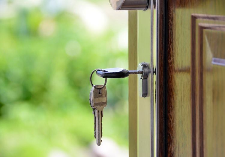 How Does a Servleader Locksmith Help You 